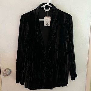 NWT TOPSHOP Crinkle Velvet Jacket in Black